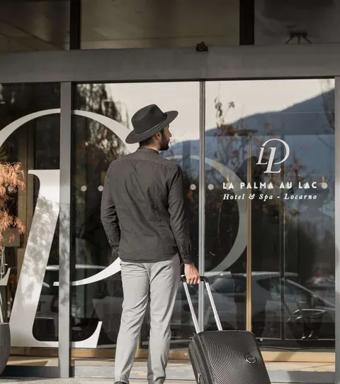 Hotel Locarno Arrival Entrance luxury Guy